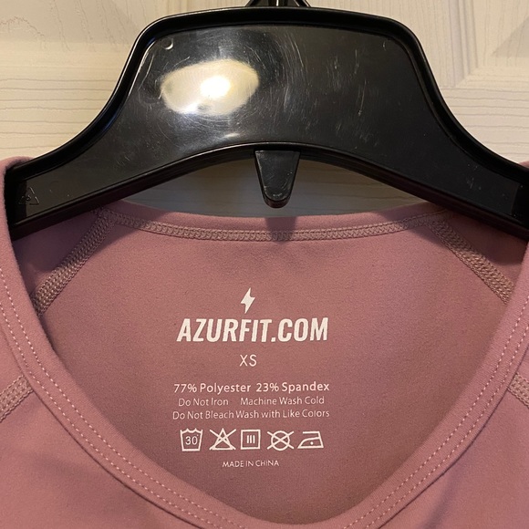 Azur fit Cropped Tee - Picture 8 of 10